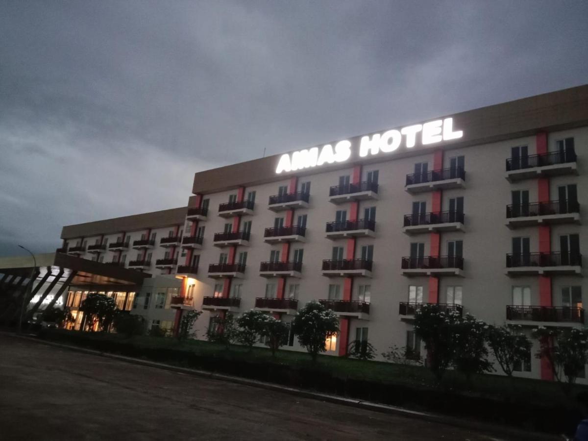 Aimas Hotel And Convention Centre Sorong Zewnętrze zdjęcie